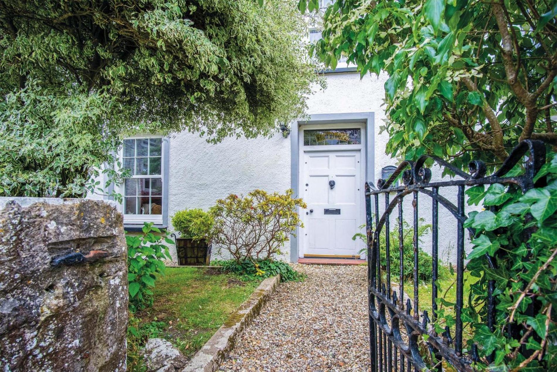 Hall House - 3 Bedroom Cottage - Saint Florence ภายนอก รูปภาพ
