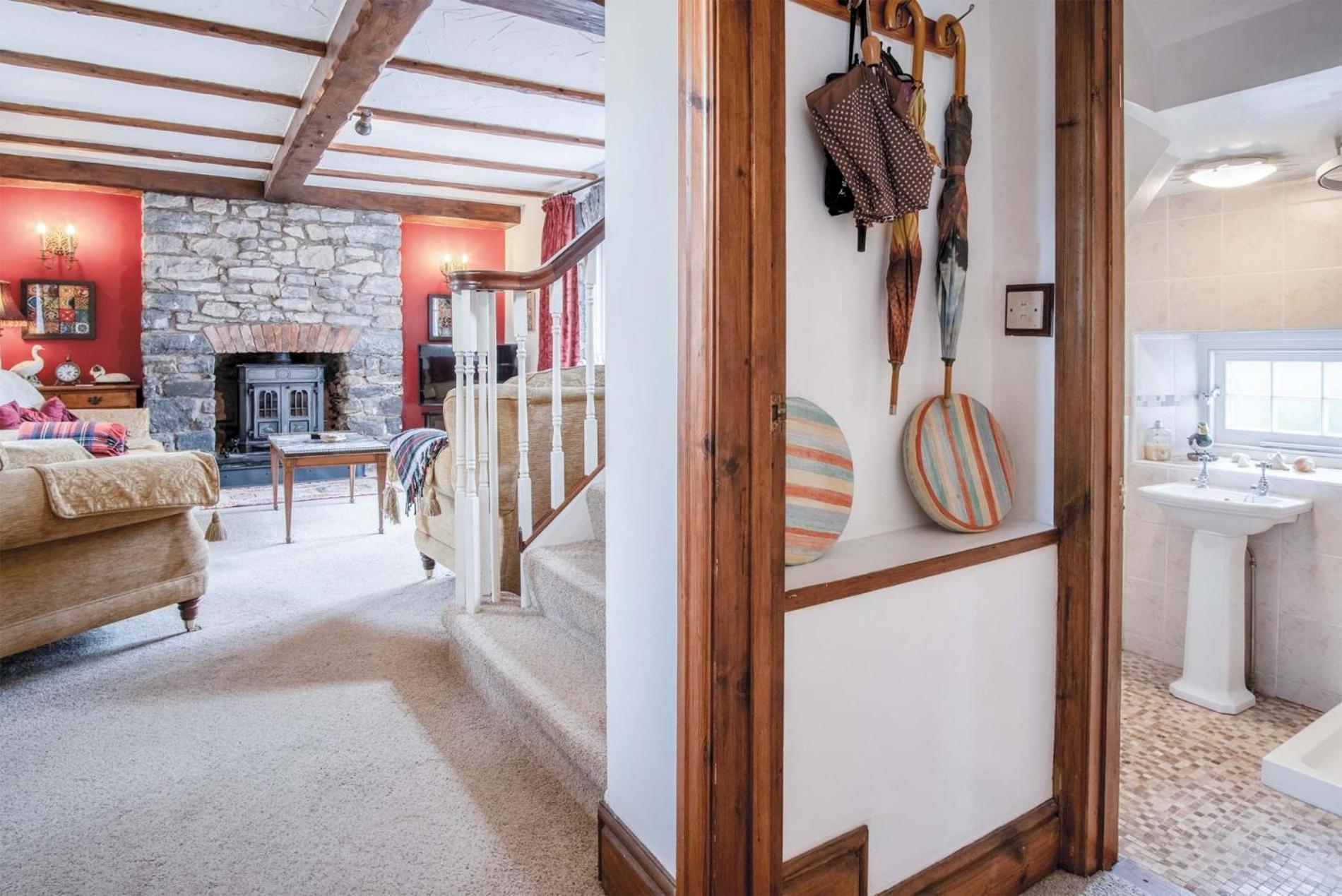 Hall House - 3 Bedroom Cottage - Saint Florence ภายนอก รูปภาพ