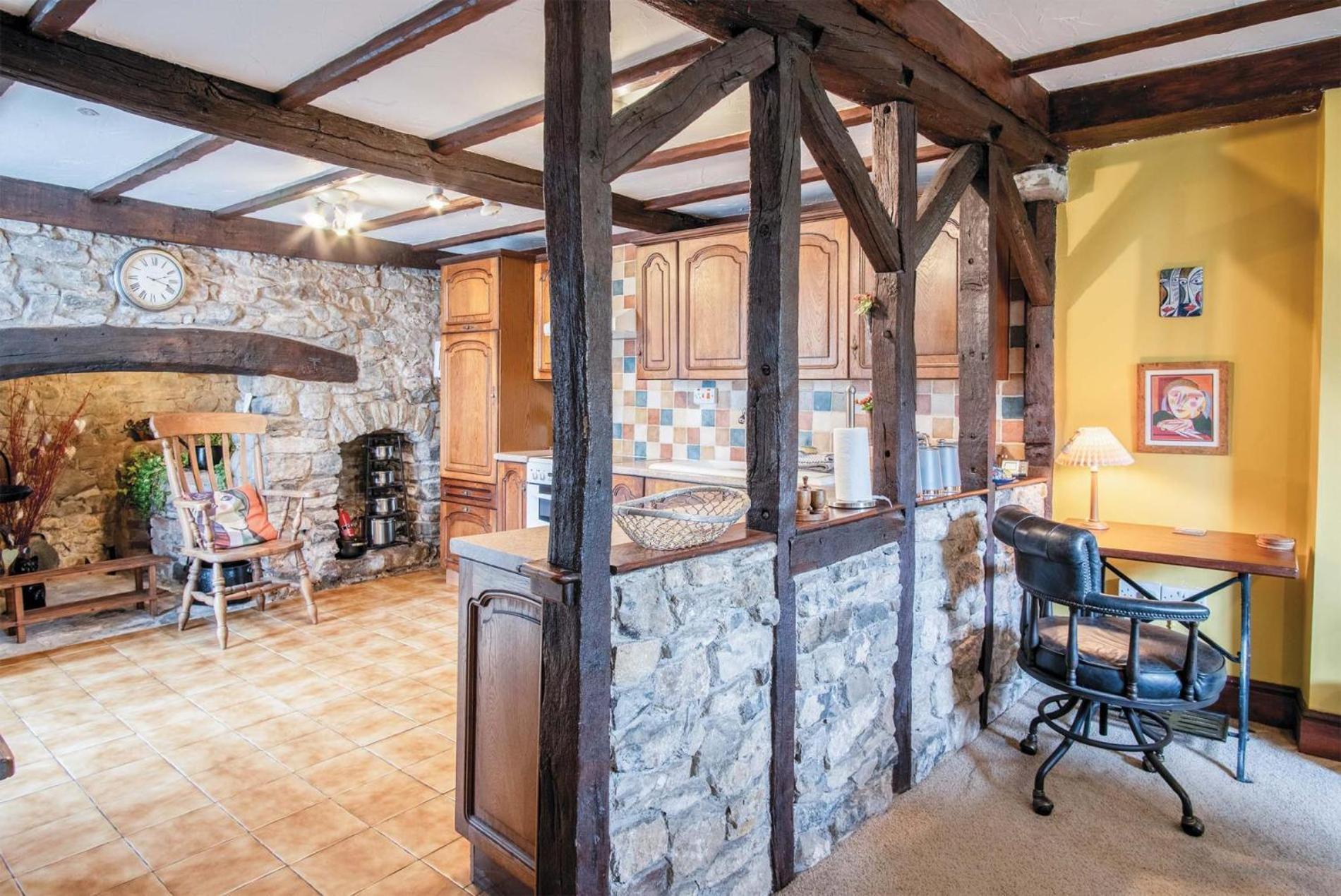 Hall House - 3 Bedroom Cottage - Saint Florence ภายนอก รูปภาพ