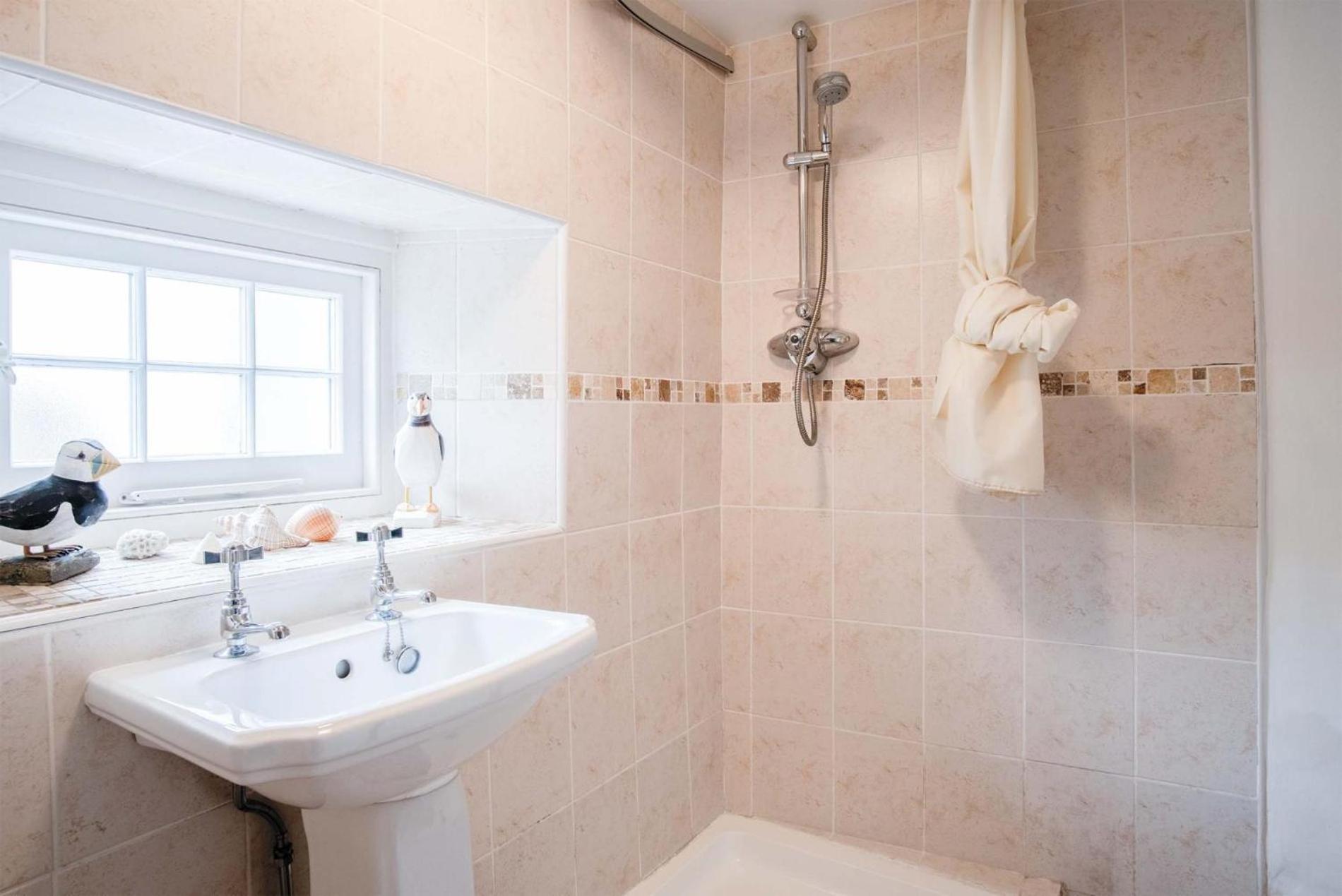 Hall House - 3 Bedroom Cottage - Saint Florence ภายนอก รูปภาพ